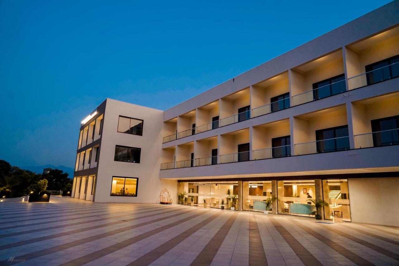 Pride Resort & Convention Center Ranakpur Near Ranakpur Dam Sadri Exterior photo